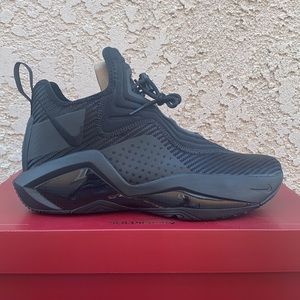 LEBRON SOLDIER XIV
"Triple Black"